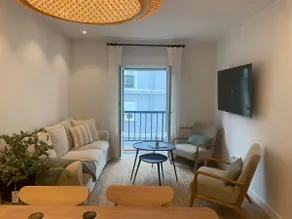 PH3 Elegant and Spacious in Downtown Santander - Image 4