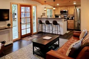 La Petite - Heart of Town - Stunning Remodel - Image 5