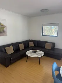 2 bedroom apartment in fabulous South Fremantle - Image 4