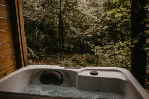 Hocking Hill | Hot tub | Trail | Firepit | Swing - Image 2