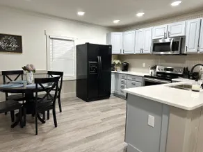 Charming Home in Brooklet - Image 3