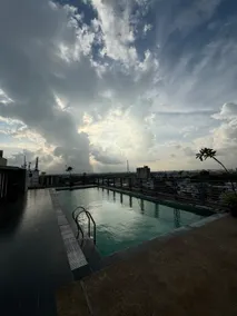 Plumex Plush- 1BHK Luxury Studio in City Center - Image 5