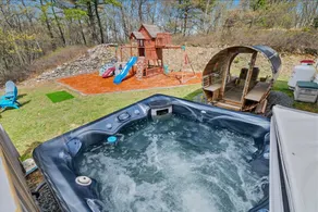 Poconos Sauna Retreat, Movie Theater, Game Room/Jacuzzi - Image 4