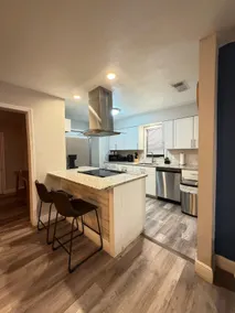 Vacation Home near Universal Studios and Downtown - Image 2
