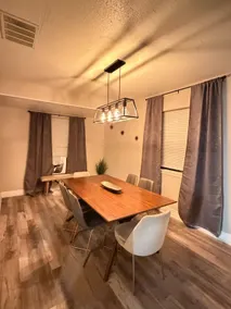Vacation Home near Universal Studios and Downtown - Image 3
