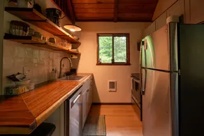 Fern Grove*Riverfront*Hot tub*Mountain views - Image 5