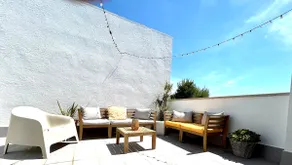 Penthouse with terrace overlooking the sea - Image 3