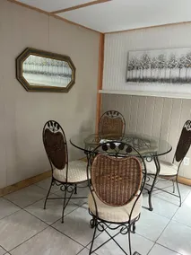 Backyard Bungalow - Image 3