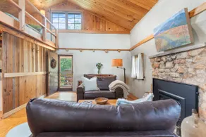Historic Log Cabin | Stunning Views, Private Pool - Image 3