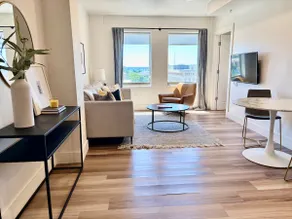 Perfectly Located Modern Apartment-Gym Access - Image 3