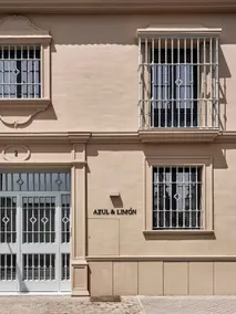 Azul & Limón | Standard Apartment - Image 2