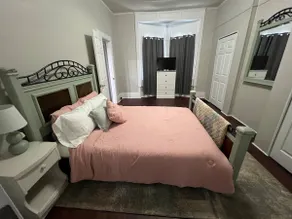 Cozy ground level apartment! - Image 3