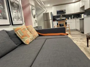 The Grand Studio (Kingsize Bed + Sleeper Sofa) - Image 4