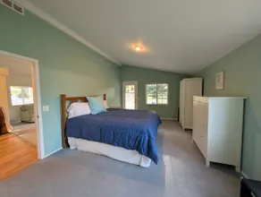 NEW! Mineral Lakefront escape for 6 + shared dock! - Image 3
