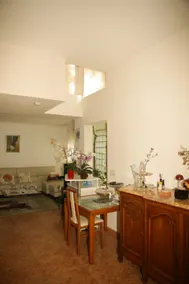 Villa with pool and terrace. - Image 5