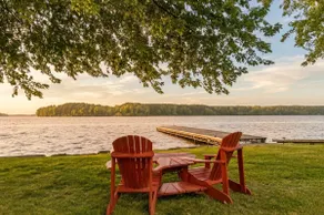 Lakefront Cottage w/ Dock, Fire Pit, Kayak & More - Image 3
