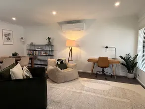 Pallheath Cottage: Cosy & Private - Image 5