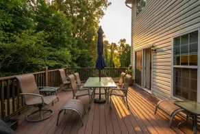 Spacious Pet-Friendly Townhouse Near Quantico & Fredericksburg with Fenced Yard - Image 2