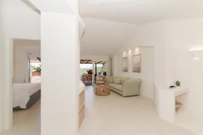 Charming 2-bedrooms apartment with stunning view - Image 5