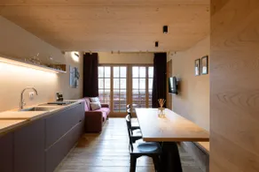 Makalu – Cozy Studio with Mezzanine - Image 2