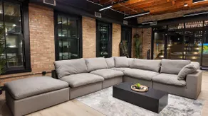 Downtown Penthouse Huge Patio with Great View - Image 3