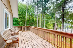 Luxe Arbor Vitae Lakefront: Water Toys, 2 Kitchens - Image 3