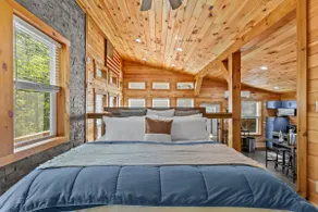 Luxury Couples Escape w/ Hot Tub - Image 5