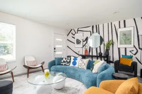Stylish & Modern/Lux family ATL Getaway! Gameroom! - Image 2
