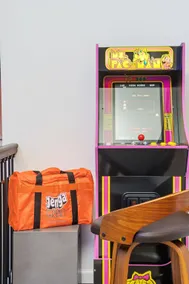 Stylish & Modern/Lux family ATL Getaway! Gameroom! - Image 3