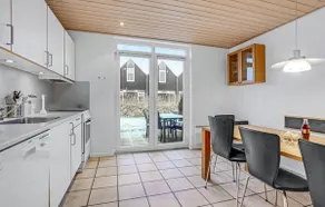 Holiday apartment with water park - Image 5