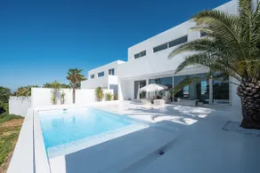 House featured in the 24th anniversary dating show <Ending Love>: 15 minutes from the airport, 3rd floor private pool villa (heated pool/barbecue) - Image 2