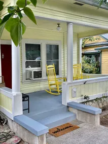 Downtown Updated Craftsman, Pet Friendly - Image 2
