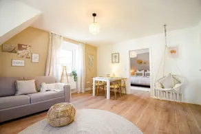BOHO-Apartment - Feel like Home, Tiny Bathroom & Garage, 60m2 - Image 3