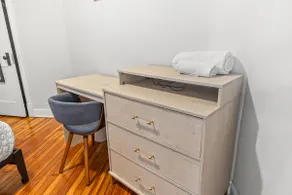 Quiet Historic 1BR in Benton Park | Extended Stay - Image 3