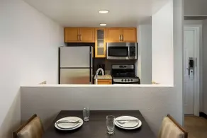 Perfect for Groups! 2 Spacious Units, Free Bfast - Image 3