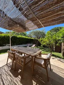 Peaceful cottage in residence with pool - Image 4