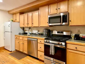 Cozy, Spacious Home in the Heart of Cambridge - Image 4