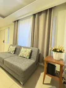 Intimate Modern Suite | Residential and Safe Area - Image 3