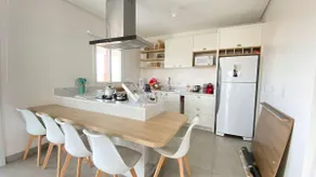 Beach house with pool in a quiet place - Image 4