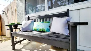 Cozy Beach Retreat with large yard - Image 5