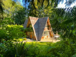 Burke Bay A-Frame Retreat w/Cedar Hot Tub - Image 2