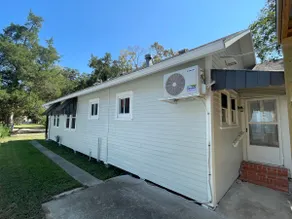 Pecan Cottage - 2BR/1BA + backyard - Image 5