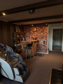 Villa for 10 persons with massage chair, sauna, billiard table and free electric vehicle station for electric cars - Image 4