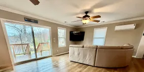 Lakefront · 60' Dock · Kayaks · Firepit Sleeps 8 - Image 5