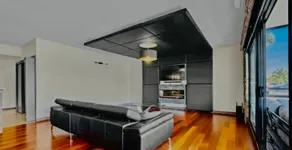 Waterfront Getaway - Image 3