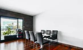 Waterfront Getaway - Image 4