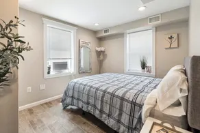 Seaside Suite • Steps to Beach & Boardwalk • Prime Location  - Image 4