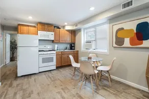 Seaside Suite • Steps to Beach & Boardwalk • Prime Location  - Image 3