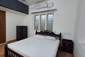 Flat in Kochi - Image 5