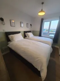 2 Bedroom apartment in Brean - Image 3